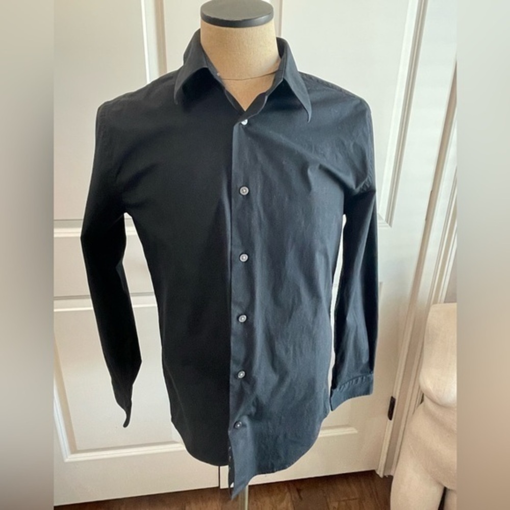 Men’s, size Large, express dress THE FITTED Shirt